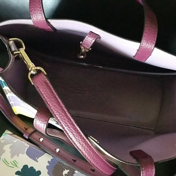 Kate Spade Bags with matching Pouch - Picture 3 of 4